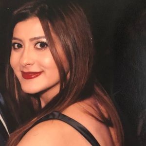 Meet your Posher, Victoria